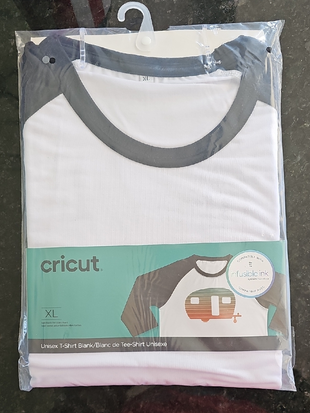 Cricut Unisex White Raglan Tee with Black Sleeves and Neck XL infusible Ink